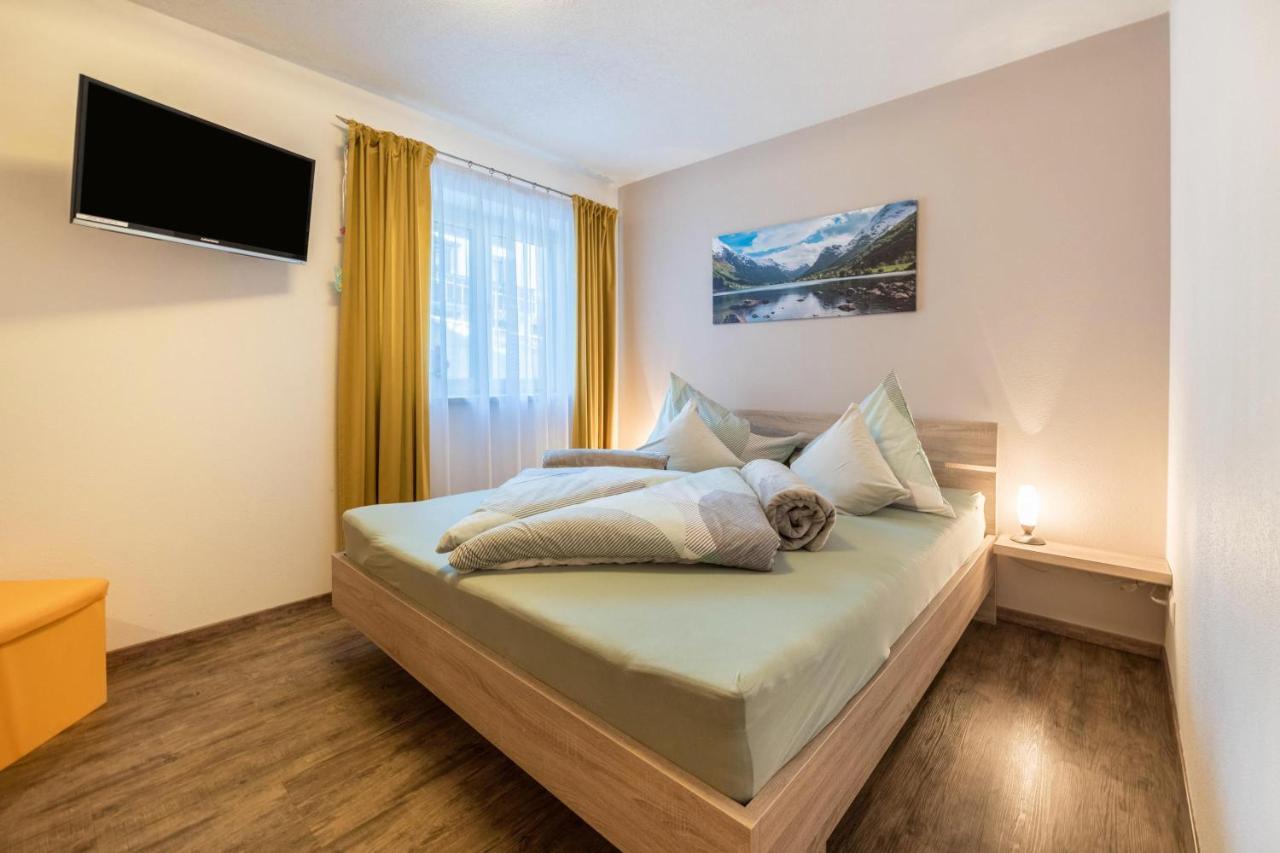 Wieseneck I - Apartment In Fügen Buitenkant foto