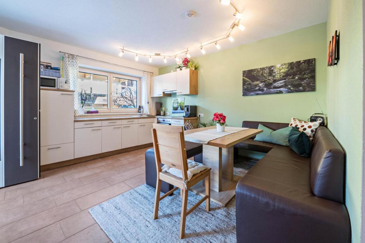Wieseneck I - Apartment In Fügen Buitenkant foto